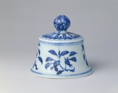 图片[3]-Blue and white plum vase with bamboo-stone and banana pattern-China Archive